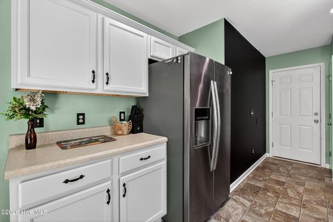 Tiny photo for 102 Blossom Court, Maple Hill, NC 28454 (MLS # 100573967)