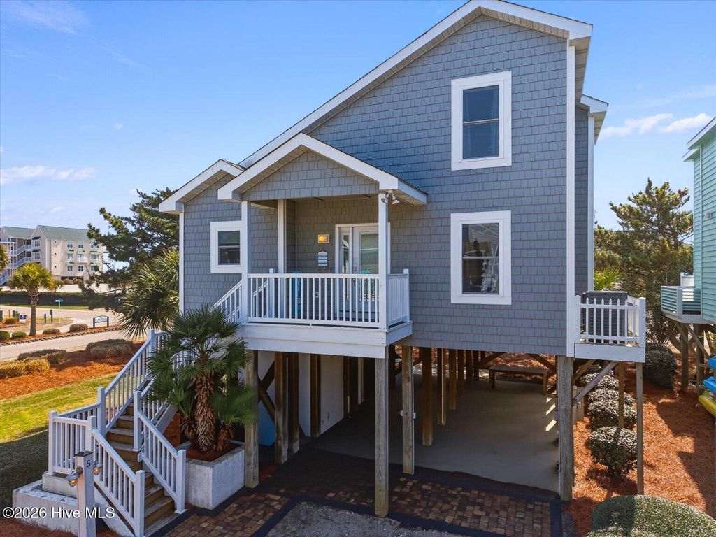Photo of 5 Myrtle Court, Ocean Isle Beach, NC 28469 (MLS # 100558776)