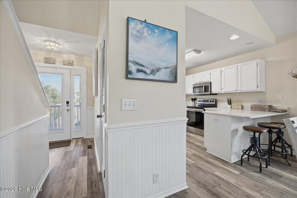 Photo of 5 Myrtle Court, Ocean Isle Beach, NC 28469 (MLS # 100558776)