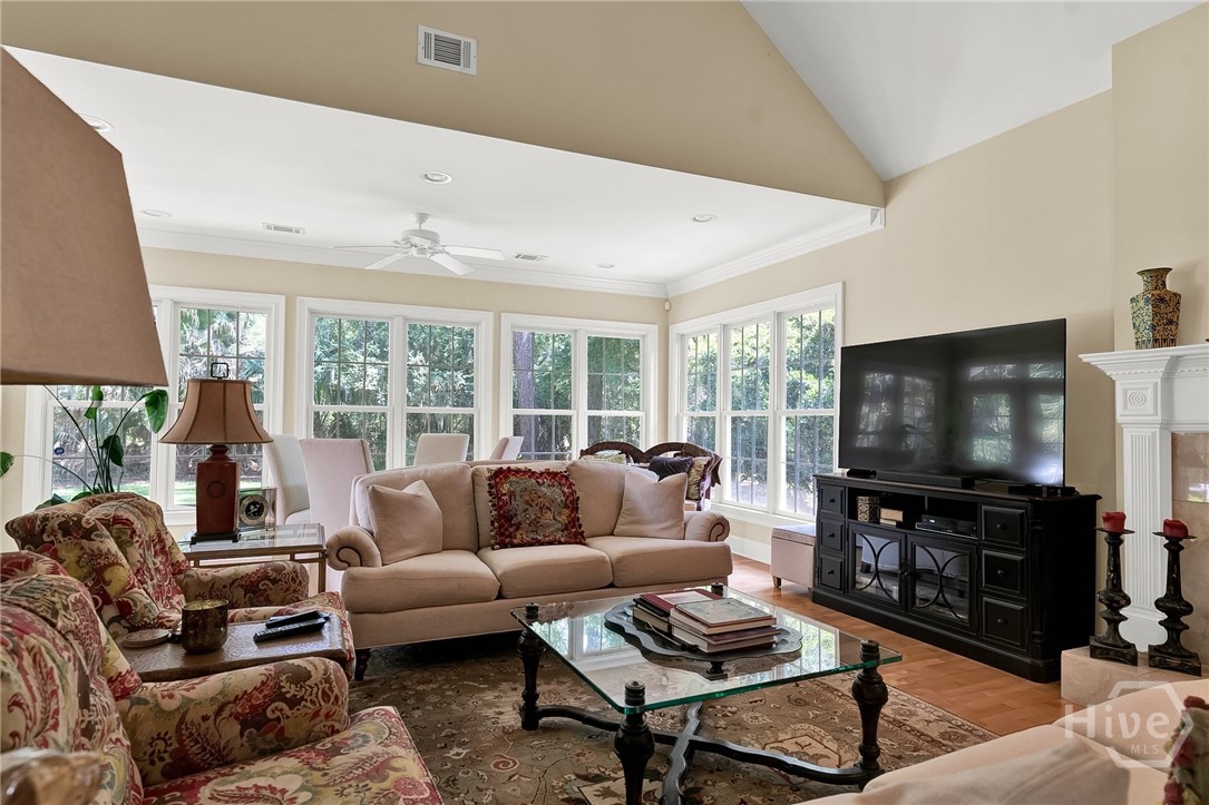 13 Breckenridge Lane