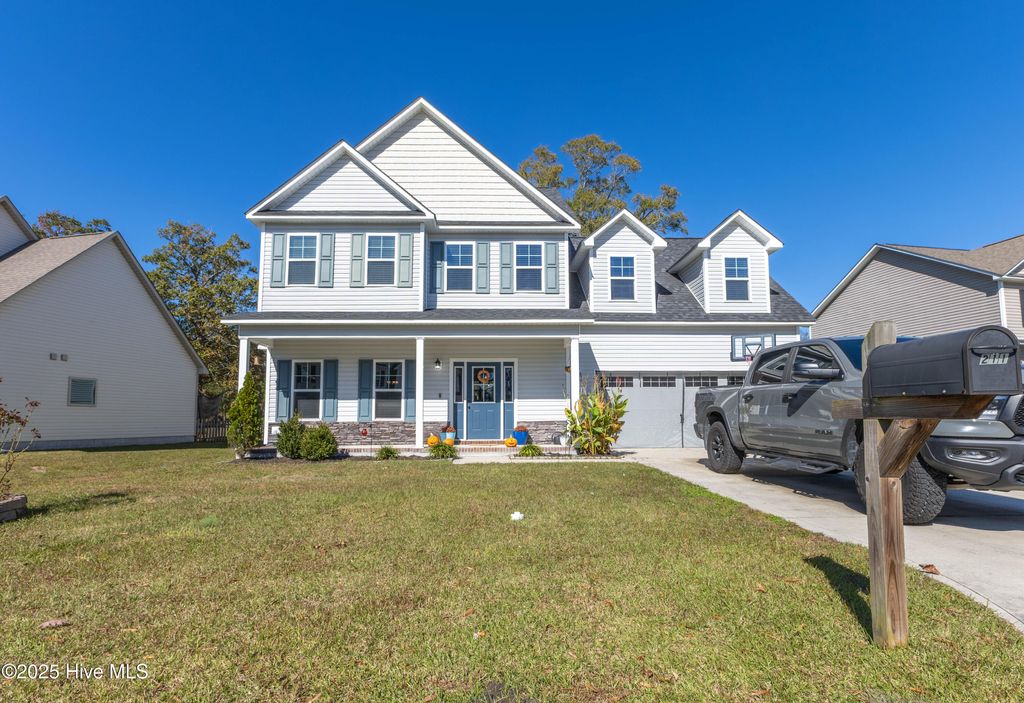 Photo of 211 Holly Grove Court E, Jacksonville, NC 28540 (MLS # 100542284)