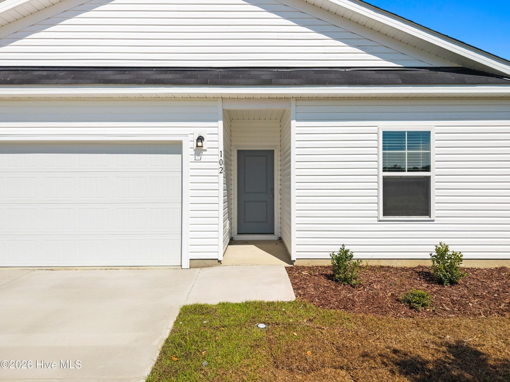 Photo of 102 Nesbitt Court, Jacksonville, NC 28546 (MLS # 100565798)