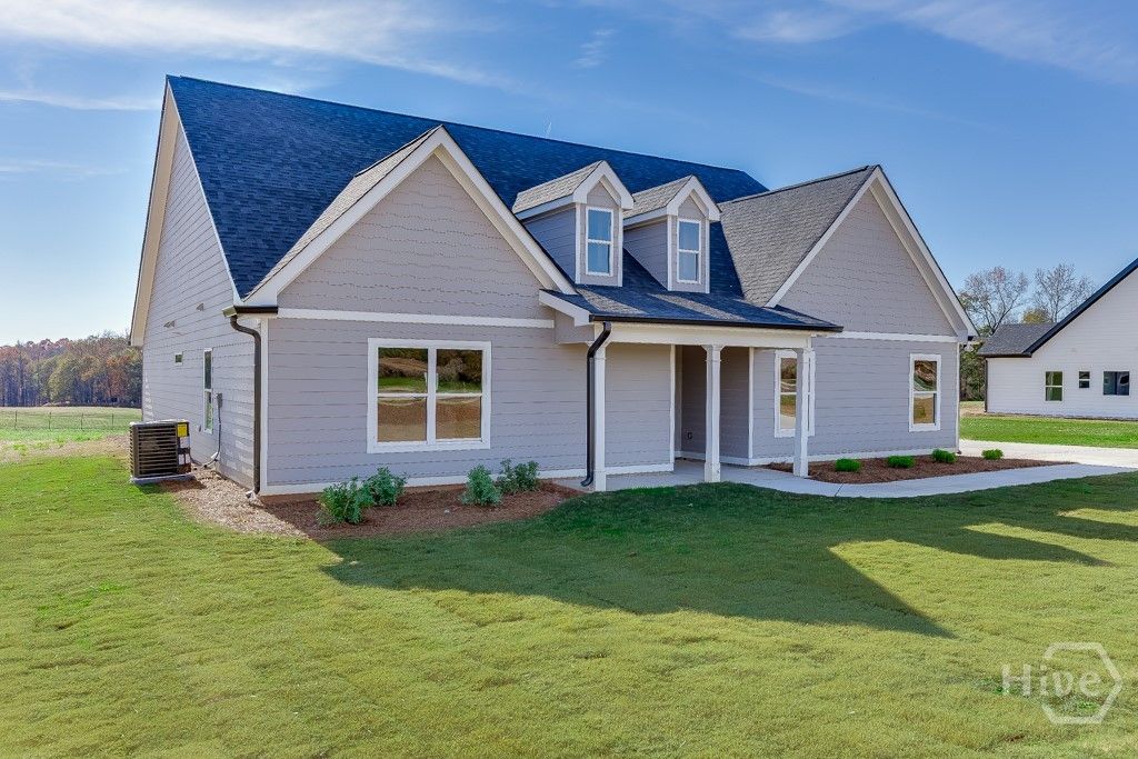 Photo of 89 Creek Stone Drive #6, Hartwell, GA 30643 (MLS # CL348216)