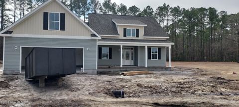 110 Rolling  Water Lane Swansboro NC 28584