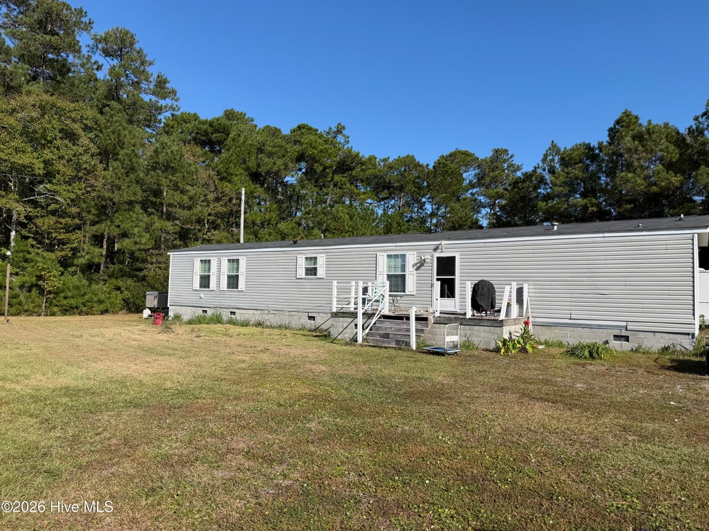 Photo of 315 Crows Nest Road, Beaufort, NC 28516 (MLS # 100612751)