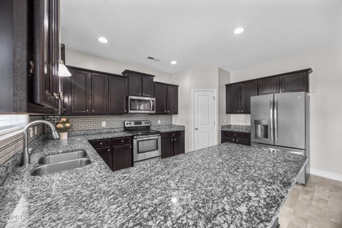 Tiny photo for 310 Bear Run, Jacksonville, NC 28540 (MLS # 100603341)
