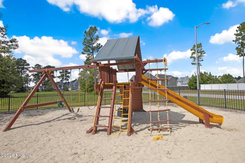 Tiny photo for 310 Bear Run, Jacksonville, NC 28540 (MLS # 100603341)