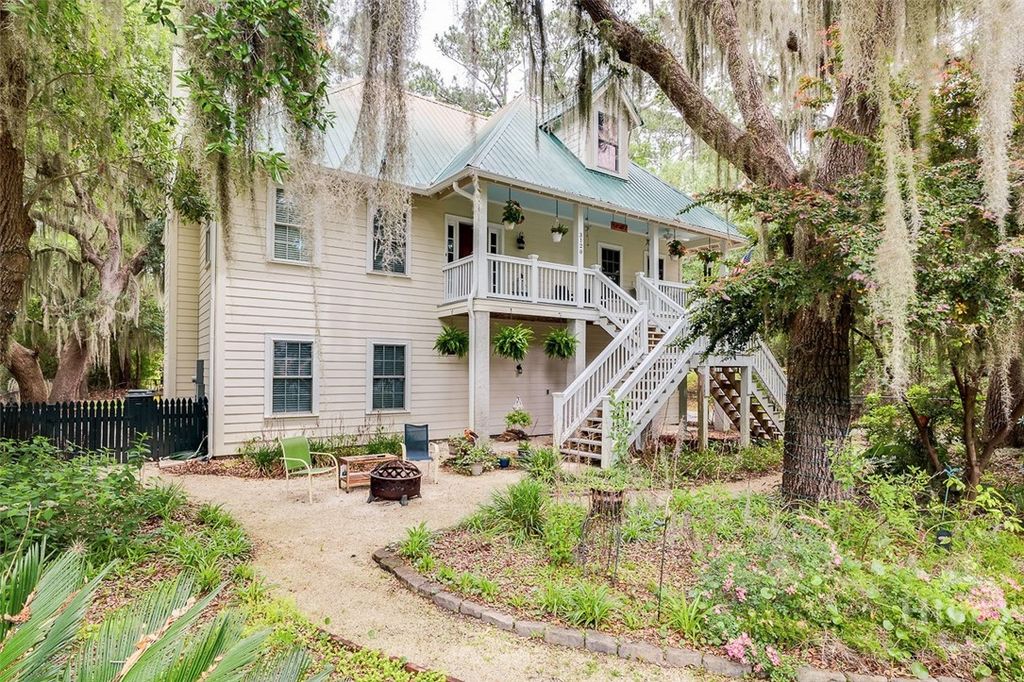 Photo of 3120 Fort Morris Road, Midway, GA 31320 (MLS # SA355289)