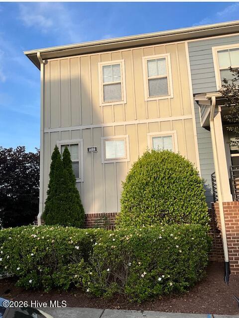 1408 Crafton Way