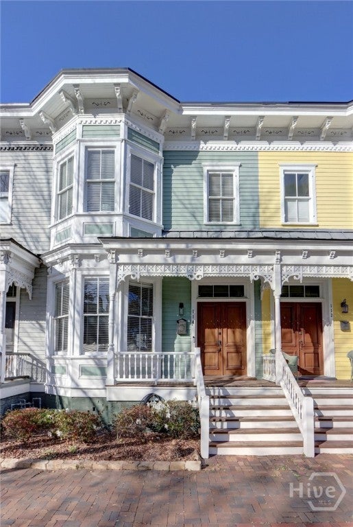 114 W Duffy Street