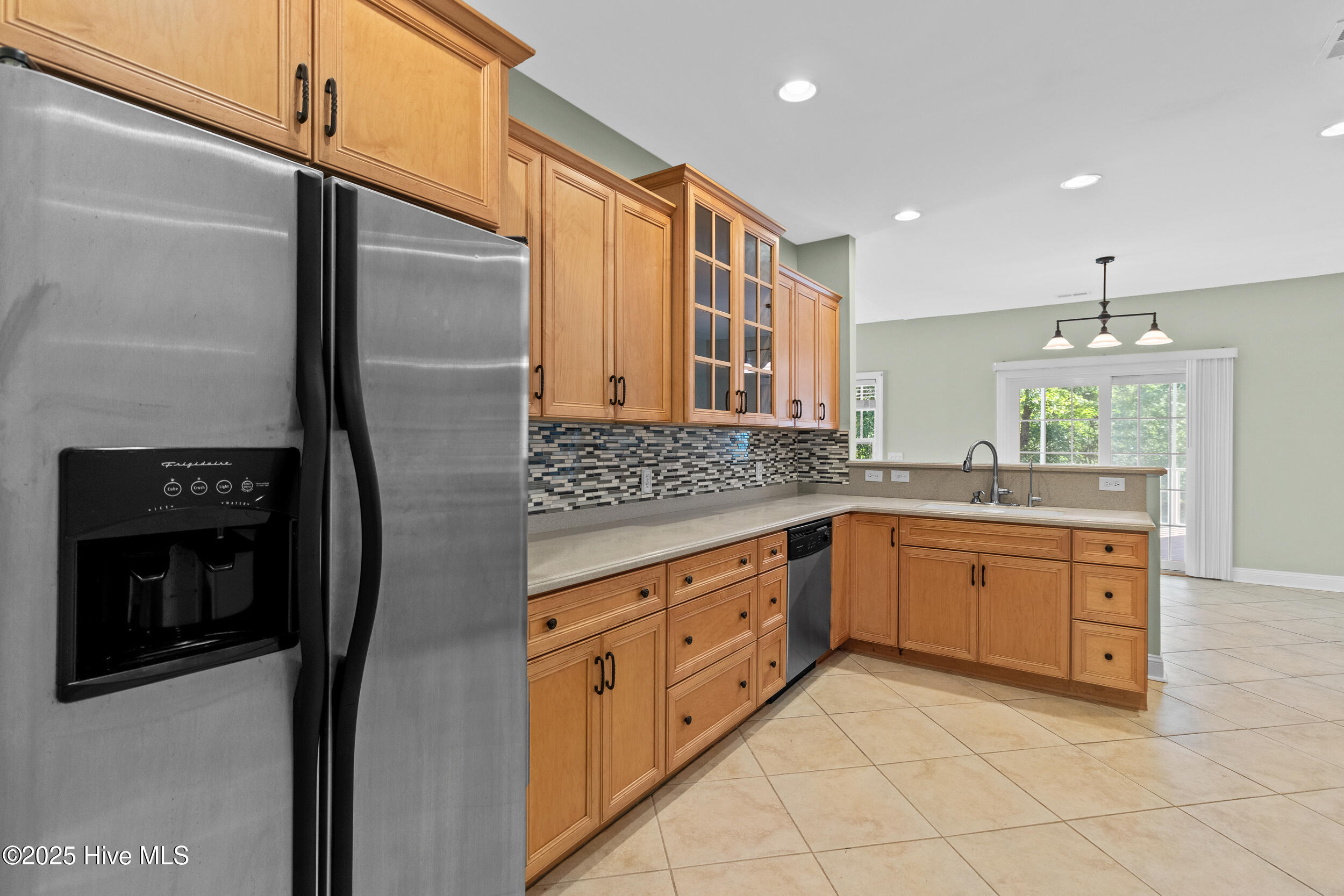 Leland, North Carolina 28451, United States, 4 Bedrooms Bedrooms, ,2 BathroomsBathrooms,Residential,Active,255808