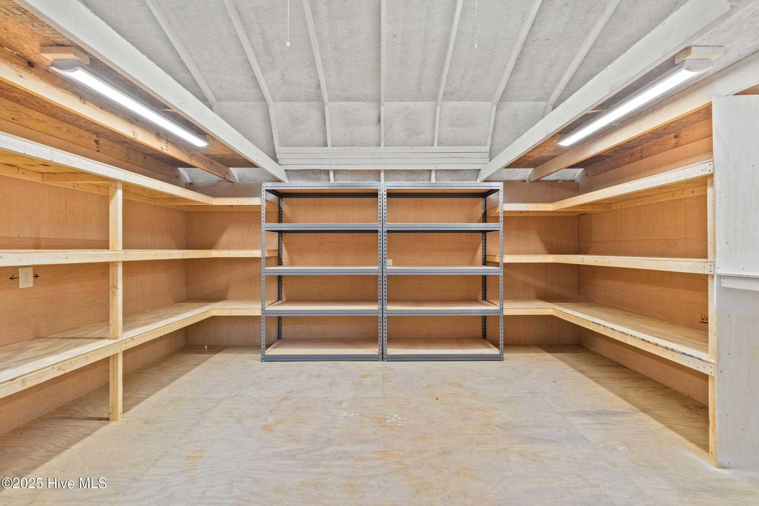 Leland, North Carolina 28451, United States, 4 Bedrooms Bedrooms, ,2 BathroomsBathrooms,Residential,Active,255808