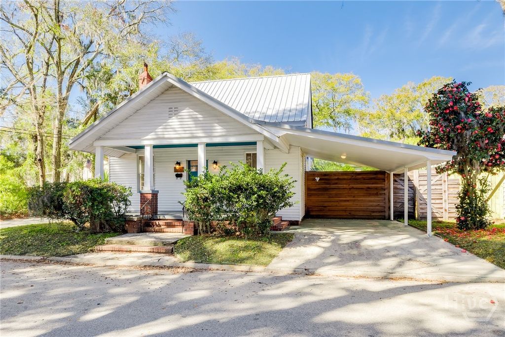 Photo of 3903 Crane Street, Savannah, GA 31405 (MLS # SA350467)