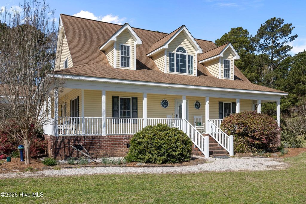 Photo of 1052 N Creek Drive, Belhaven, NC 27810 (MLS # 100562712)