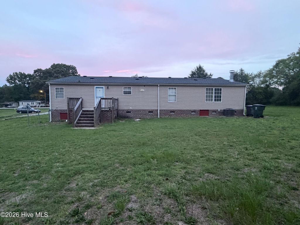Photo of 1110 E Northern Boulevard, Tarboro, NC 27886 (MLS # 100588135)