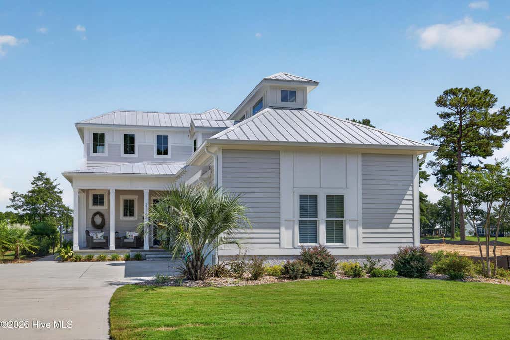 Photo of 3736 Rivergate Way NE, Leland, NC 28451 (MLS # 100596894)