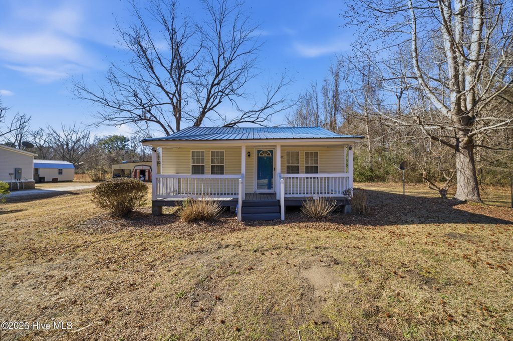 Photo of 1347 Virginia Road, Edenton, NC 27932 (MLS # 100551686)