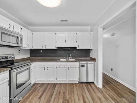 Tiny photo for 378 Riggs Road, Hubert, NC 28539 (MLS # 100550311)