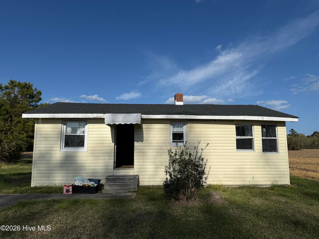 Photo of 2217 Harvey Point Road, Hertford, NC 27944 (MLS # 100570311)
