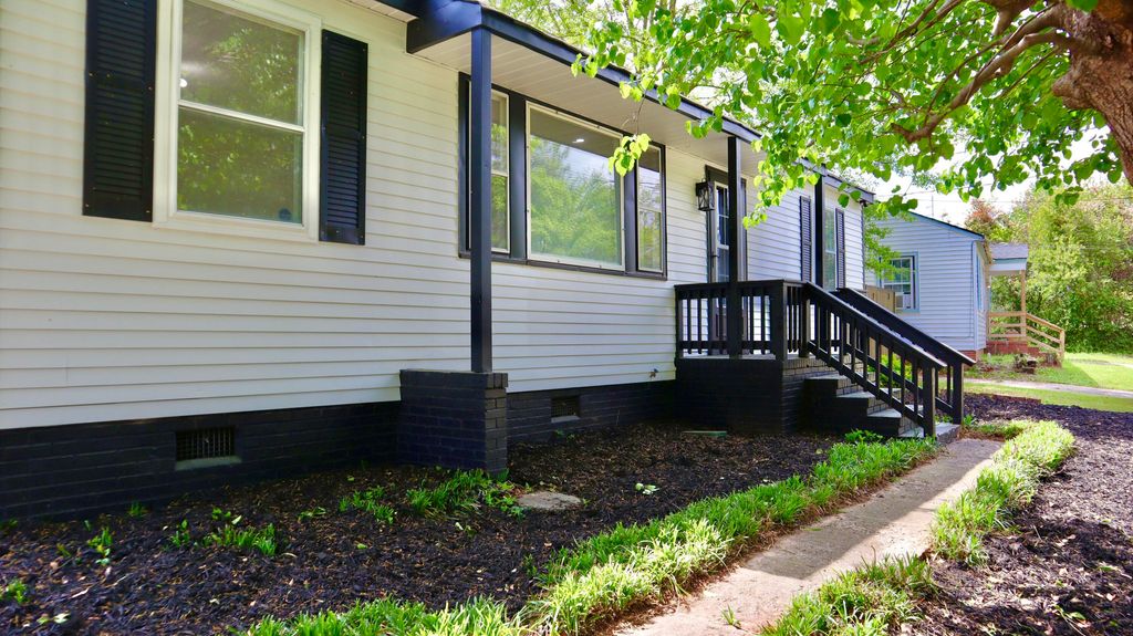 Photo of 2404 Ruby Drive, Augusta, GA 30906 (MLS # 554102)