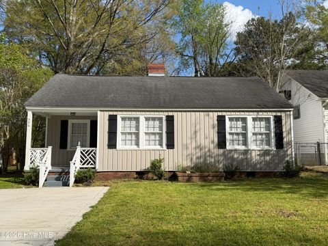 Homes For Sale - 506 Winstead Street<br/> Wilson, NC 27893