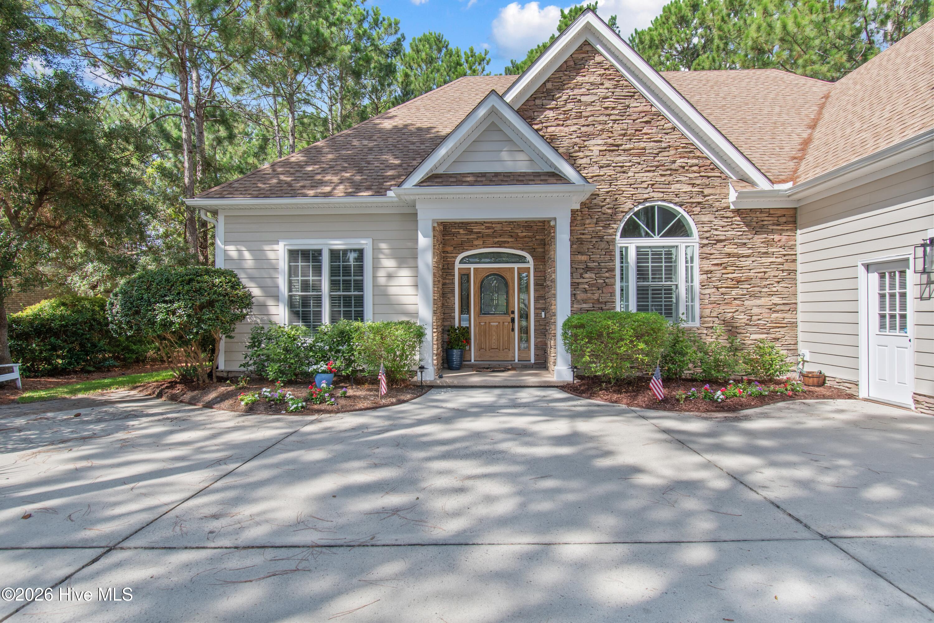 3807 Ridge Crest Drive