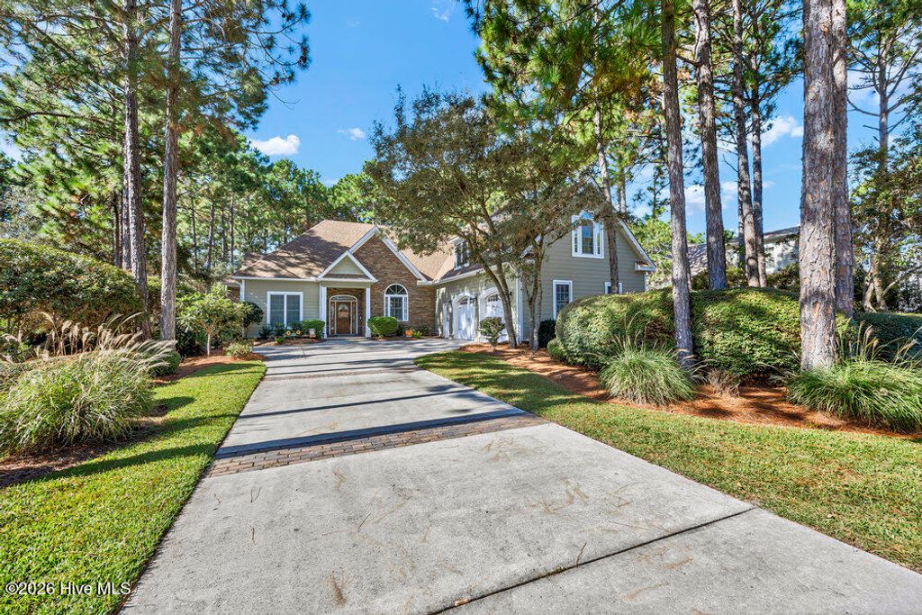 Photo of 3807 Ridge Crest Drive, Southport, NC 28461 (MLS # 100578360)