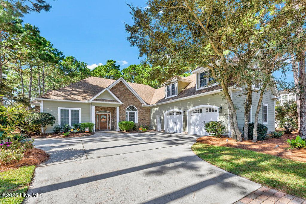 Photo of 3807 Ridge Crest Drive, Southport, NC 28461 (MLS # 100578360)