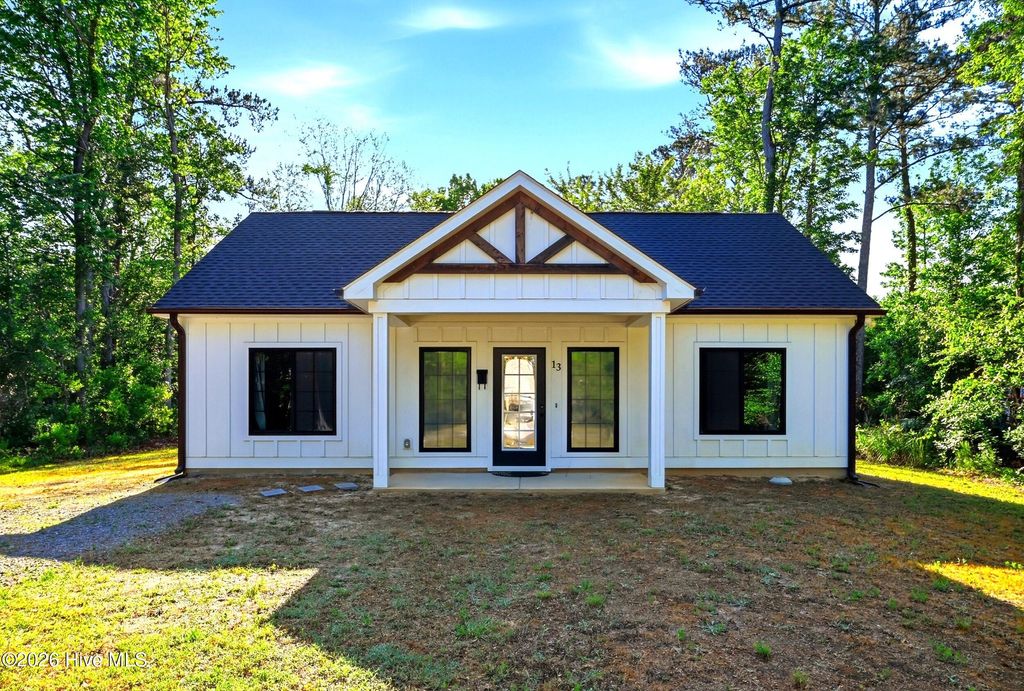 Photo of 13 Creekstone Lane, Castle Hayne, NC 28429 (MLS # 100570518)