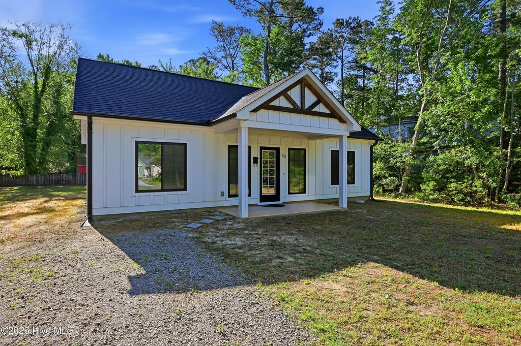 Photo of 13 Creekstone Lane, Castle Hayne, NC 28429 (MLS # 100570518)