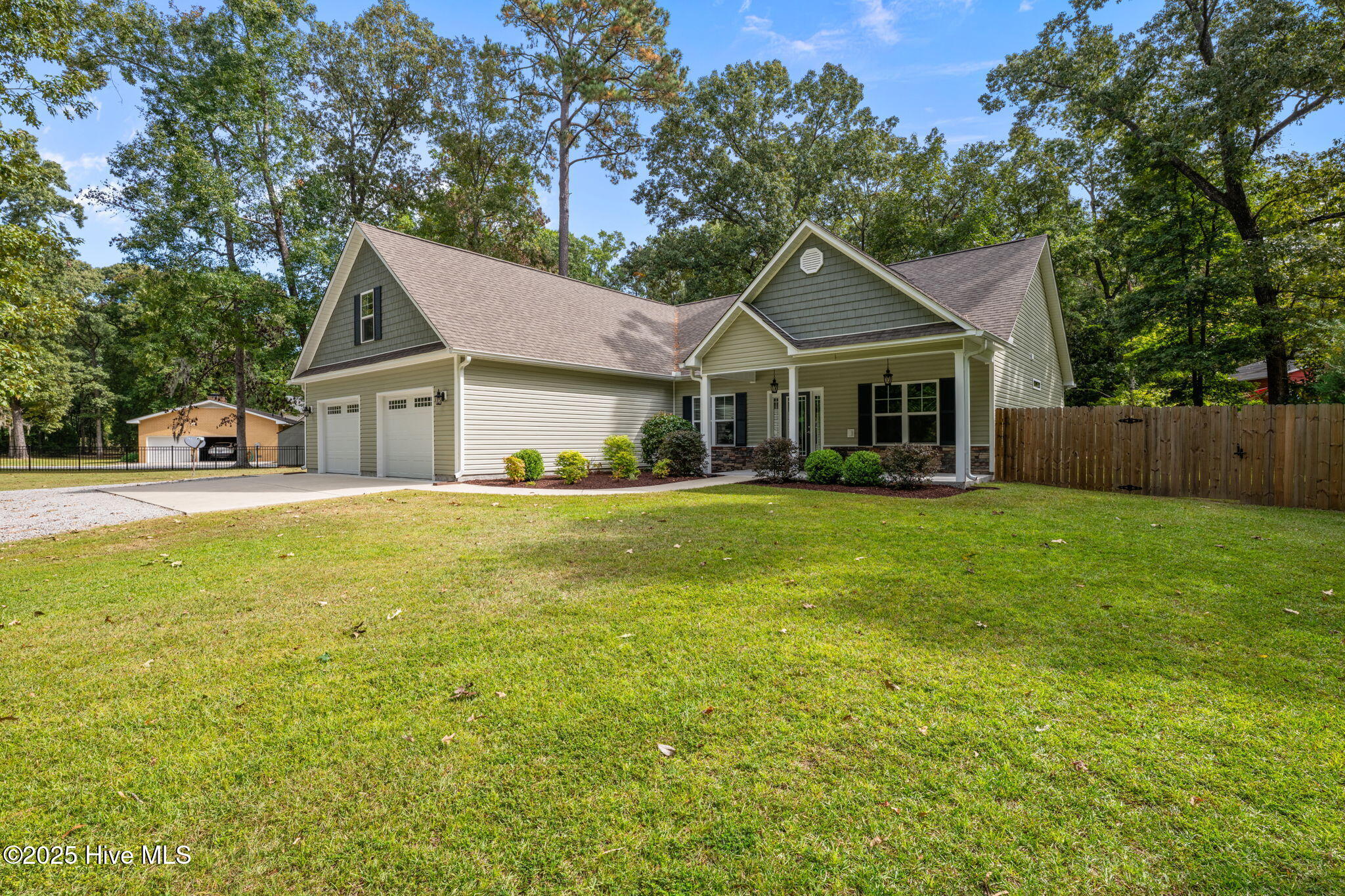 230 W Rock Creek Road