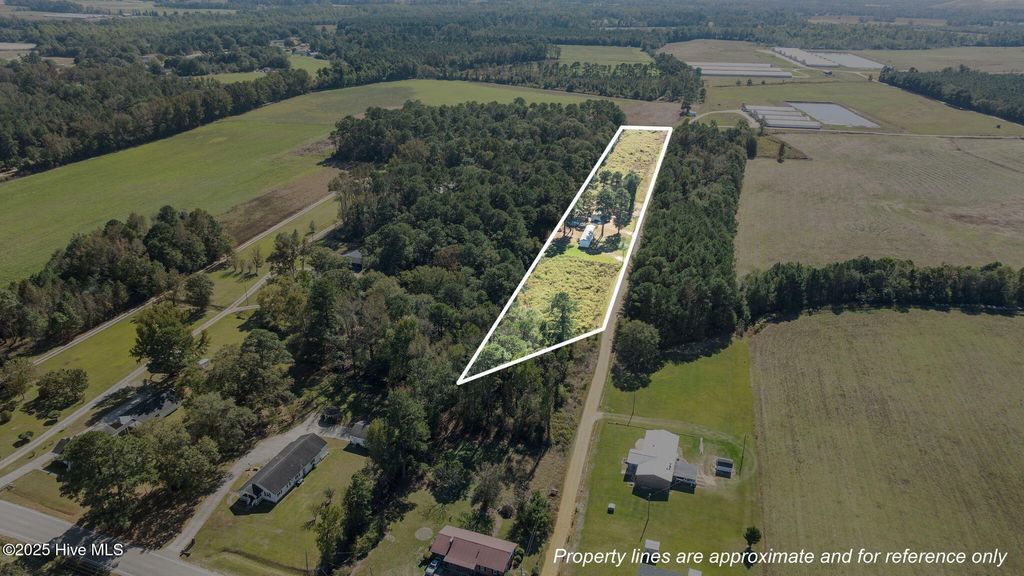 Photo of 153 Mb Bennett Lane, Clinton, NC 28328 (MLS # 100546278)