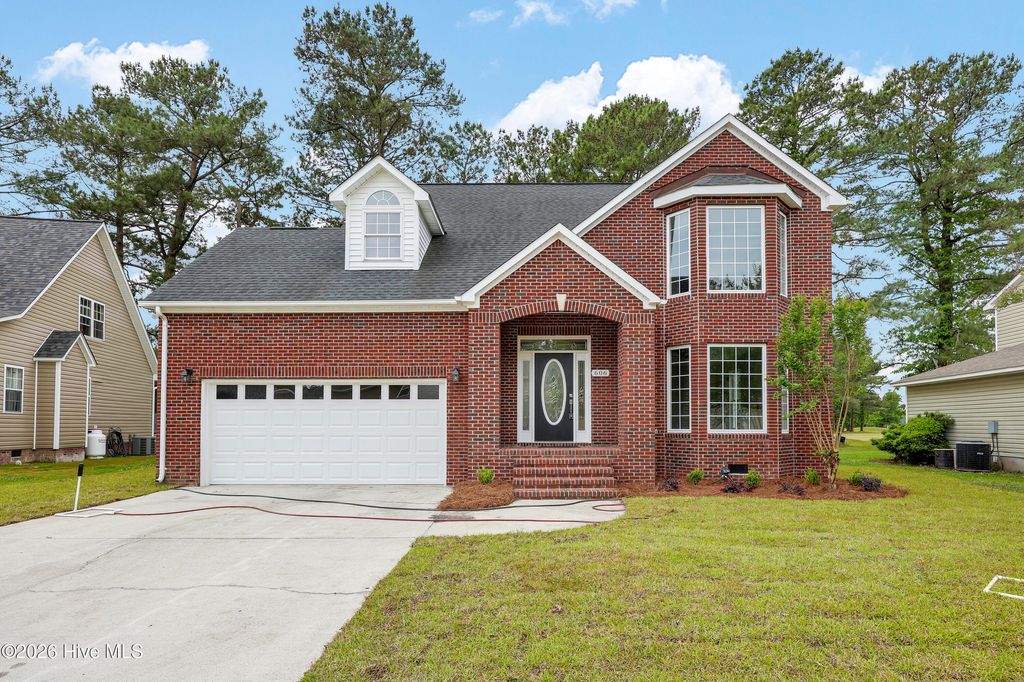 Photo of 606 Player Court, Jacksonville, NC 28540 (MLS # 100571431)