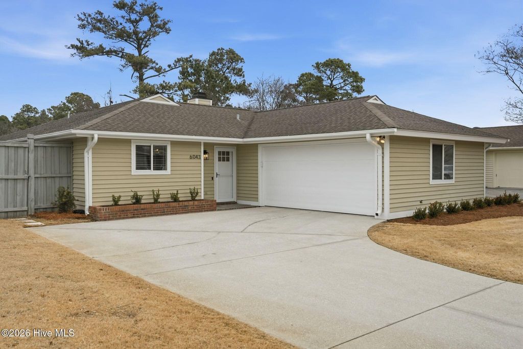 Photo of 6043 Cedar Ridge Drive, Wilmington, NC 28405 (MLS # 100572206)