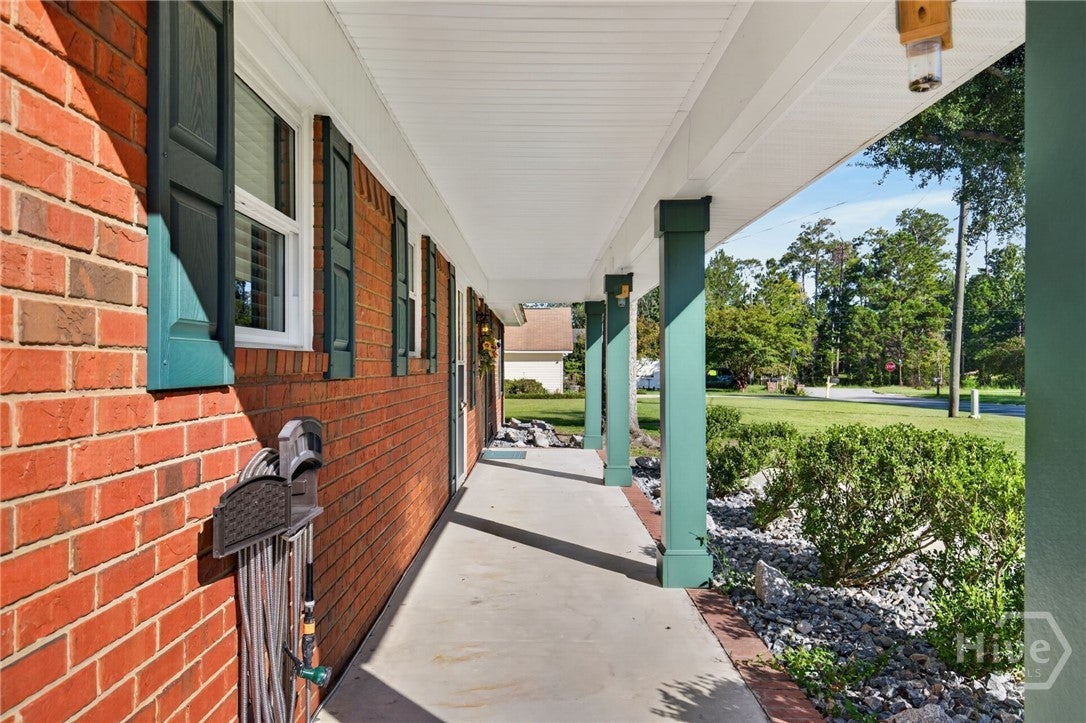 46 E Cameron Court