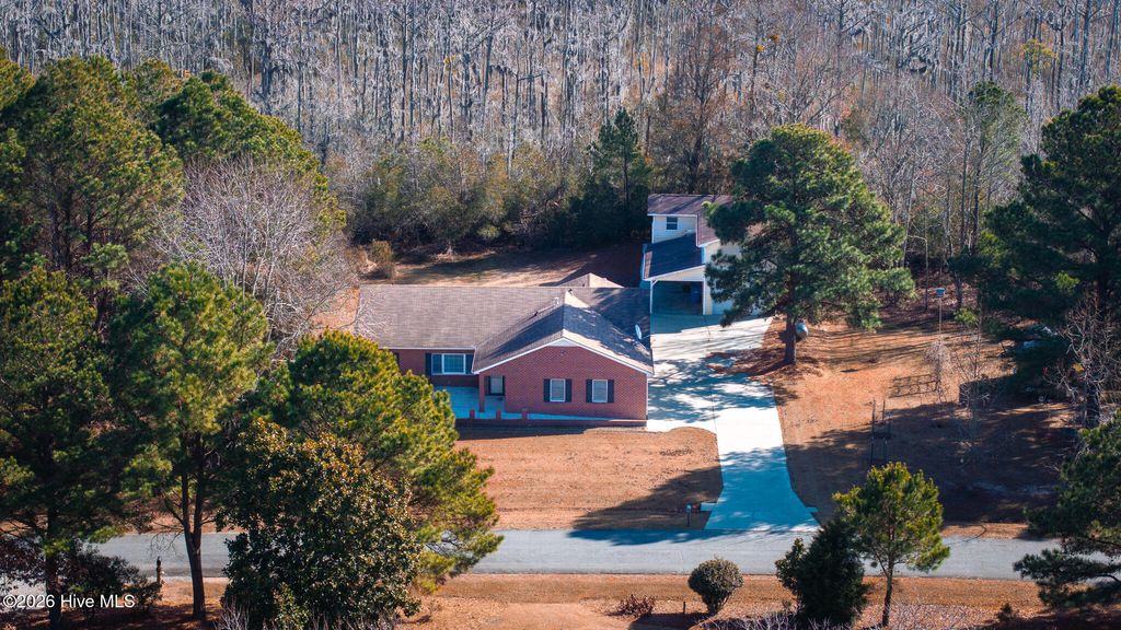 Photo of 155 Country Estate Road, Columbia, NC 27925 (MLS # 100548539)