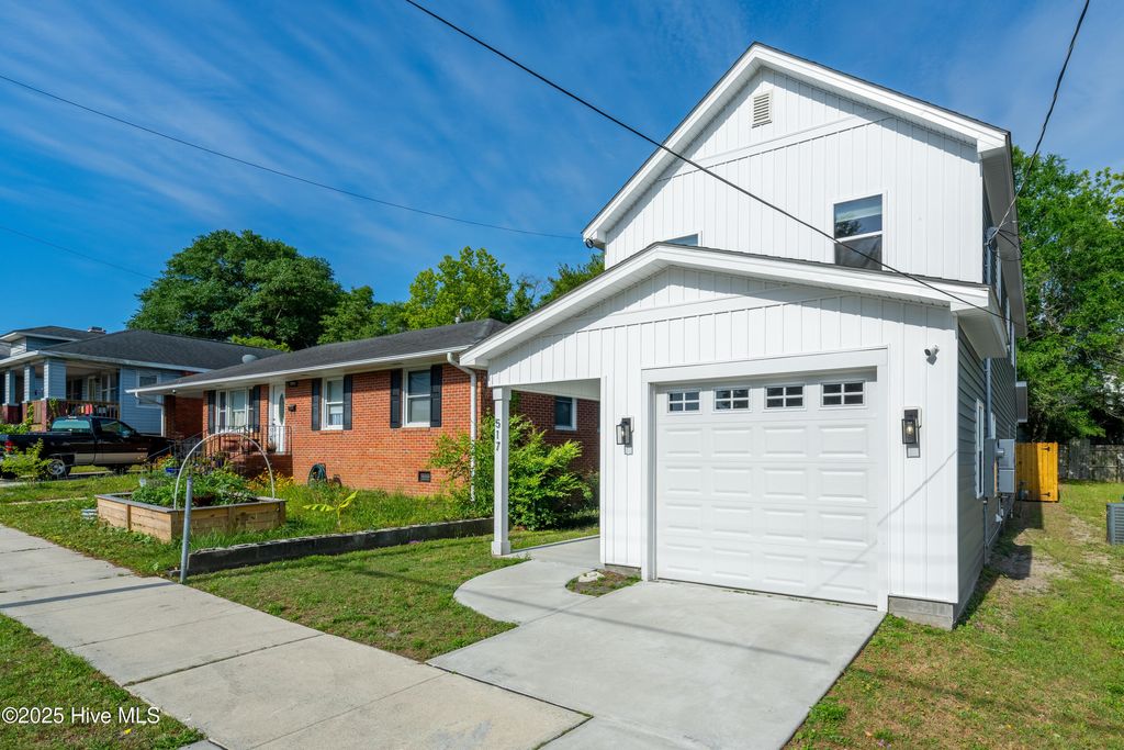 Photo of 517 N 11th Street, Wilmington, NC 28401 (MLS # 100550898)