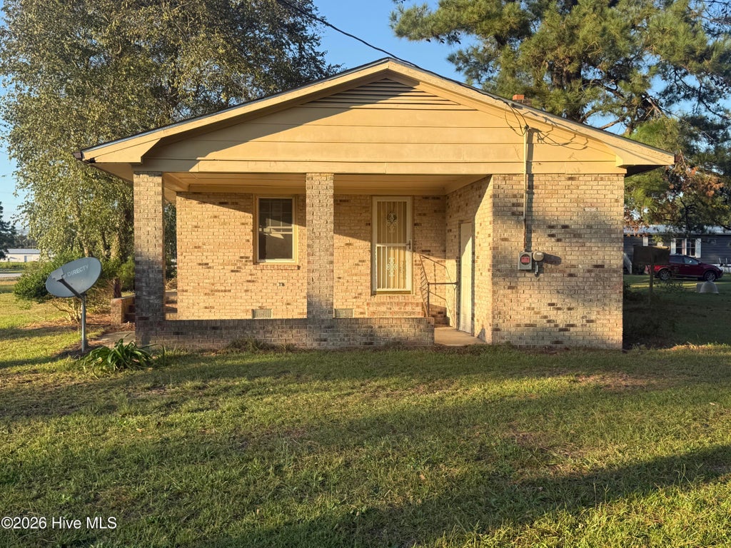 Photo of 766 Carolina 41, Trenton, NC 28585 (MLS # 100608073)