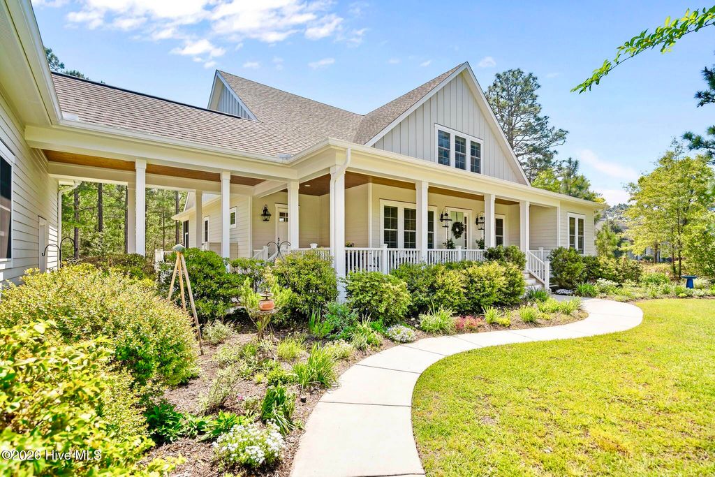 Photo of 211 Whimbrel Way, Hampstead, NC 28443 (MLS # 100567886)