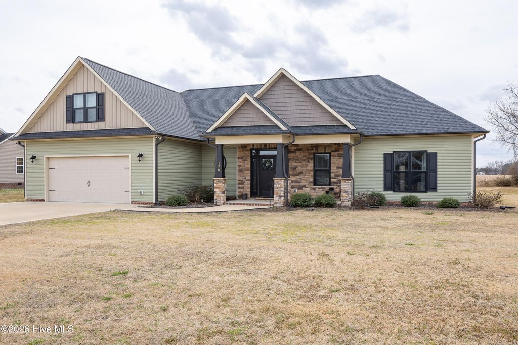 Photo of 129 Cedar Lake Lane, Clinton, NC 28328 (MLS # 100556249)