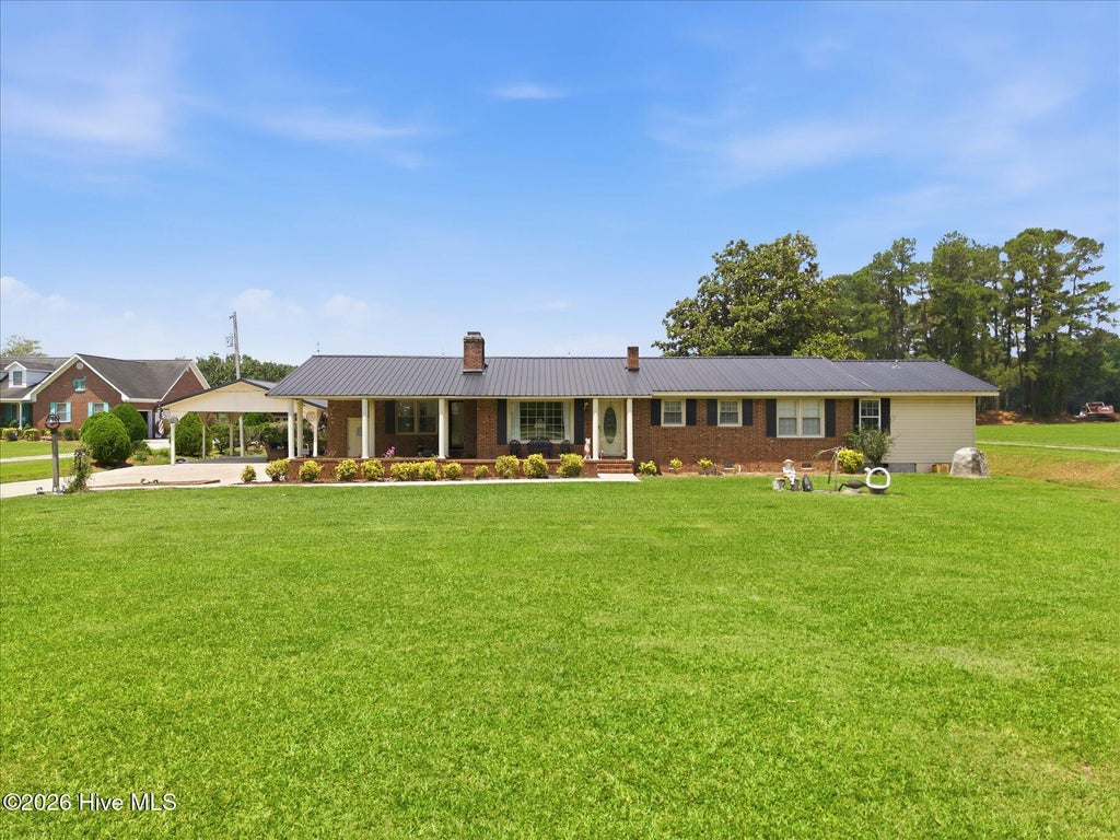 Photo of 5312 Joe Brown Highway S, Chadbourn, NC 28431 (MLS # 100585047)
