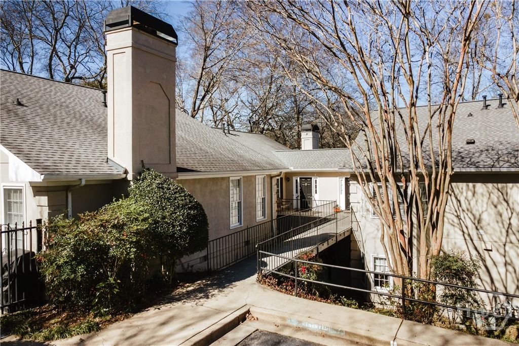 Photo of 303 S Church Street, Athens, GA 30605 (MLS # CL348535)
