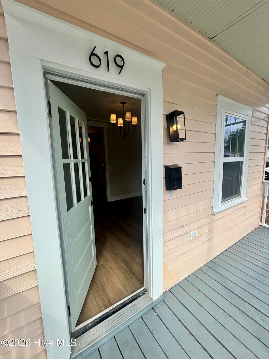 Photo of 619 Bladen Street, Wilmington, NC 28401 (MLS # 100555560)