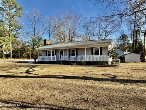 Homes For Sale - 714 Richmond Road<br/> Rockingham, NC 28379