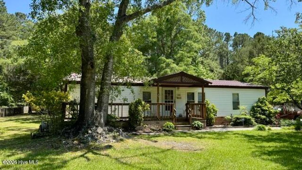 Photo of 648 Old Church Road, Swansboro, NC 28584 (MLS # 100575538)