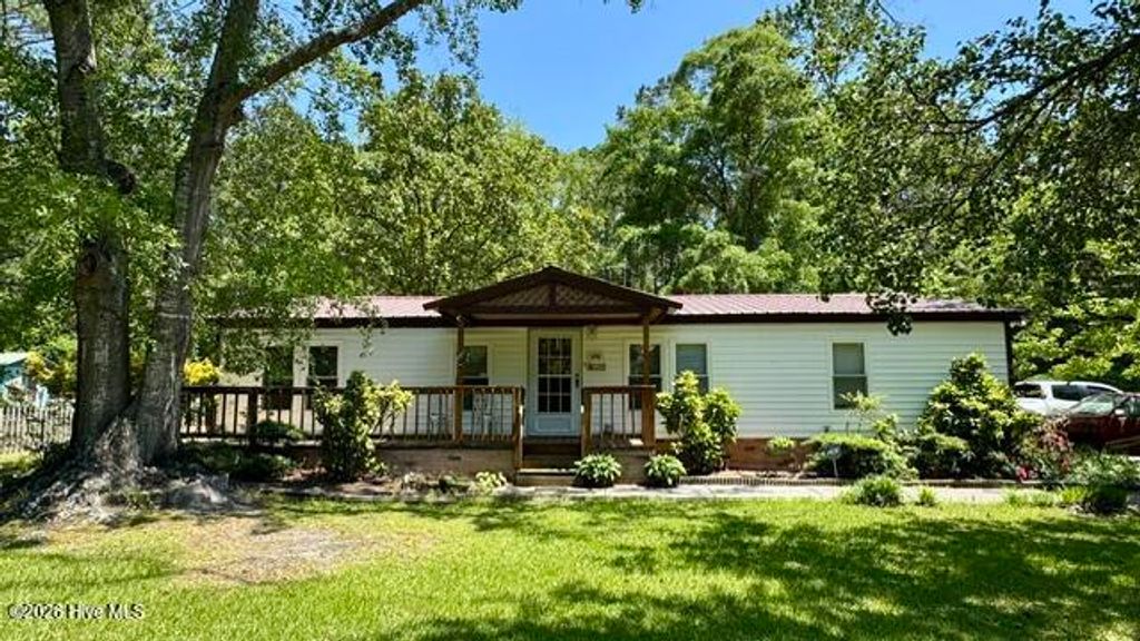 Photo of 648 Old Church Road, Swansboro, NC 28584 (MLS # 100575538)