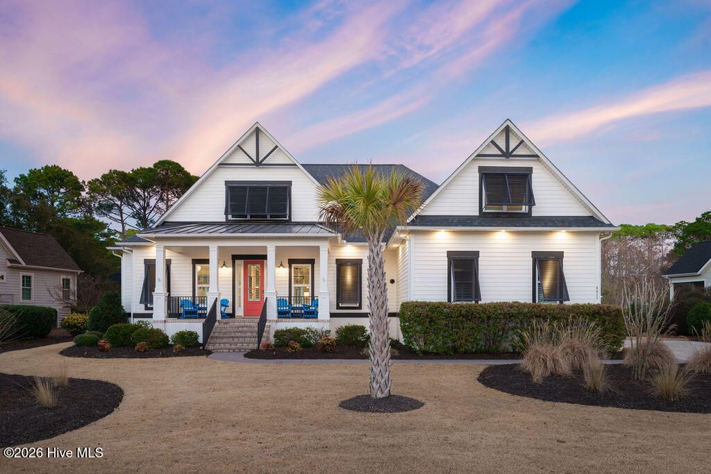 Photo of 4433 Wildrye Drive SE, Southport, NC 28461 (MLS # 100561843)