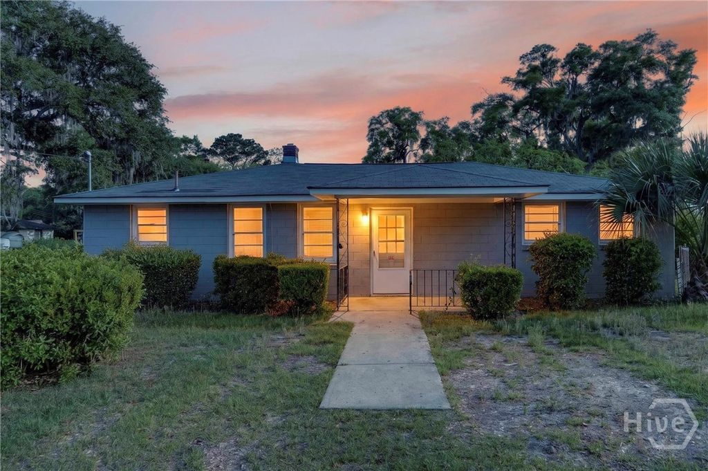 Photo of 2624 Aimar Avenue, Savannah, GA 31406 (MLS # SA353931)