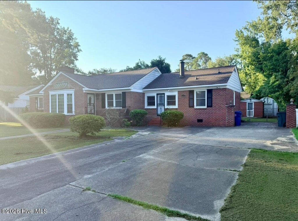 Photo of 1210 Meadowood Drive, Kinston, NC 28501 (MLS # 100600544)