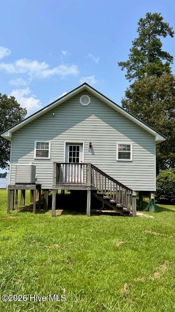 Photo of 201 Barnes Foster Loop Road, Belhaven, NC 27810 (MLS # 100598346)